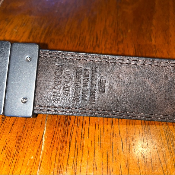 Levi’s Reversible Black Brown Belt - Picture 3 of 5
